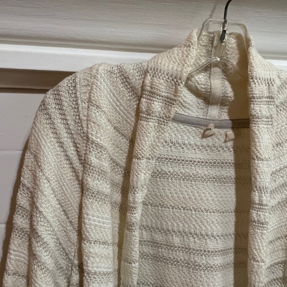 Gorgeous Cream Crochet Knit Cardigan - MOTH (from Anthropologie) - Picture 2 of 5